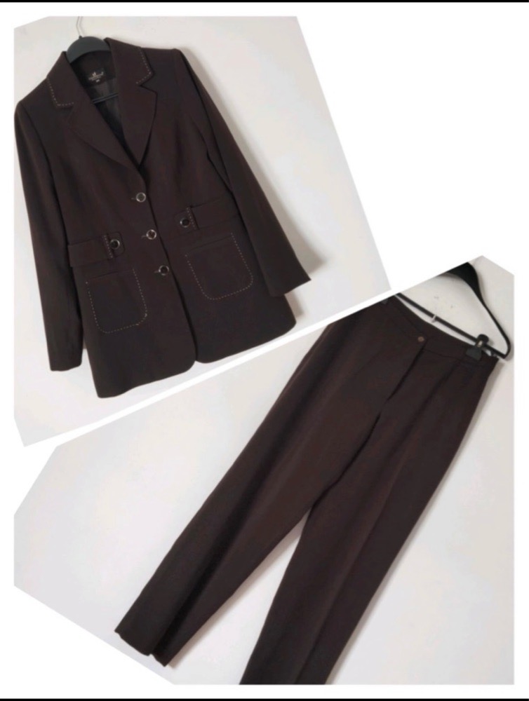 Tailleur couleur chocolat🌺profitez des promos dabchy