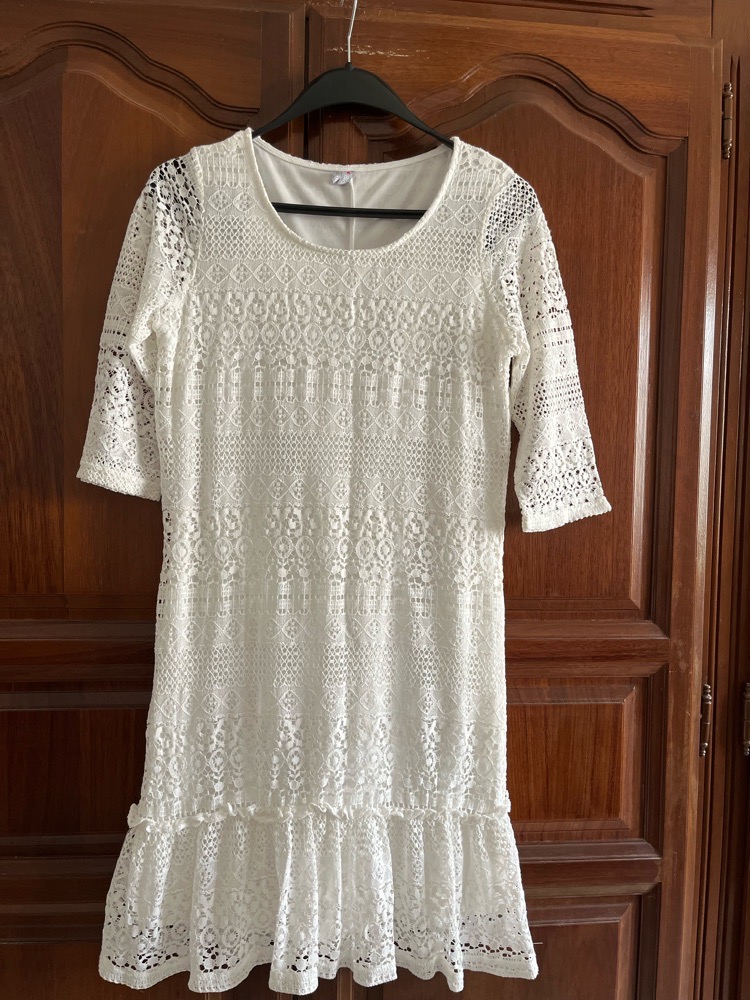 Robe en dentelle neuve🎀profitez de la remise dabchy