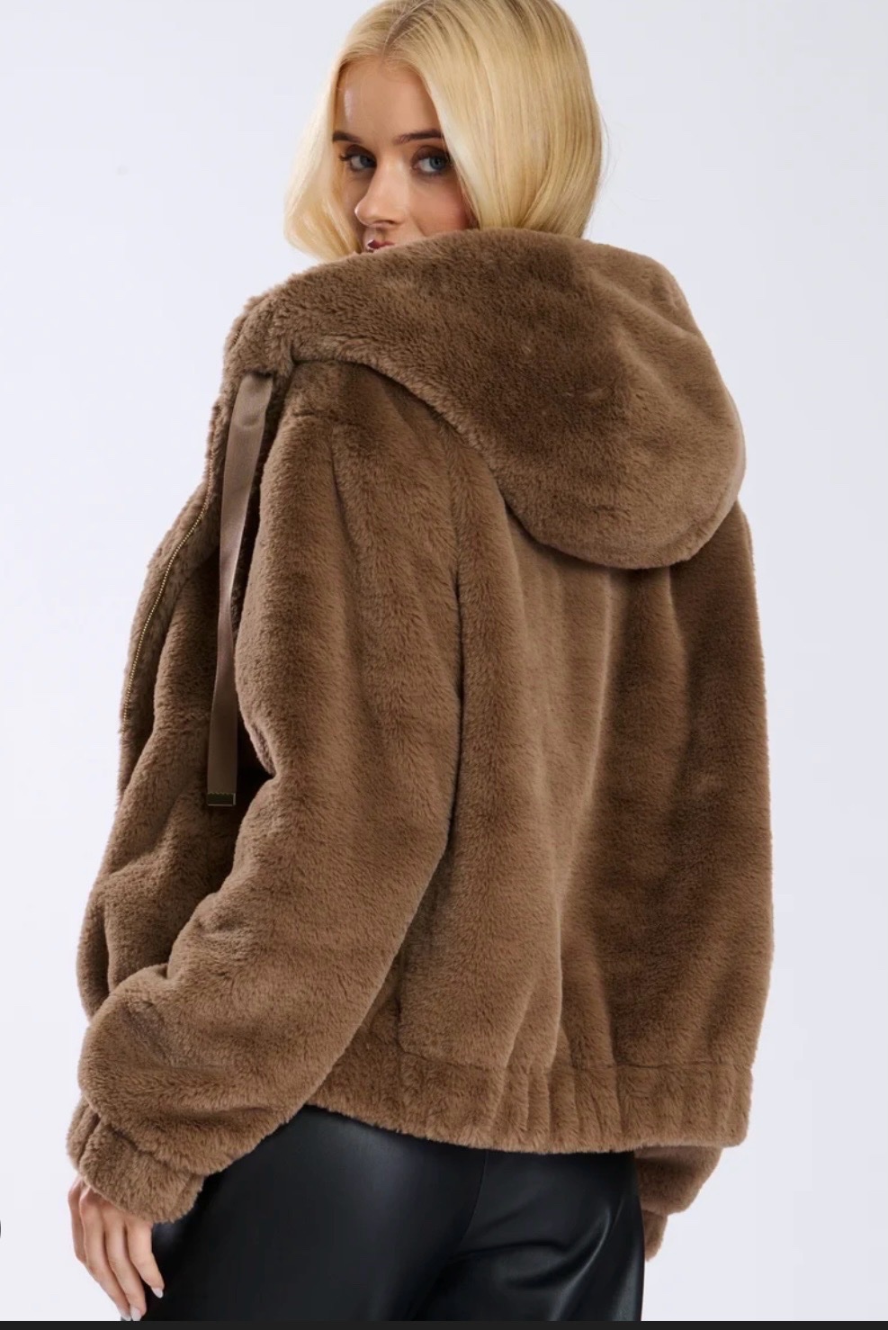 Fausse forrure🤎🤎🤎🤎oversize