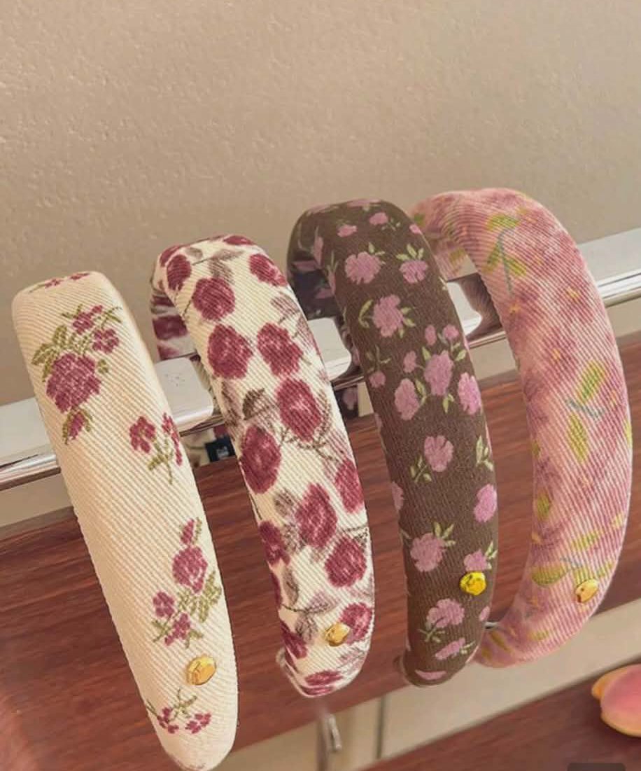 Deux accessoires pour la tête 🌸🌺🌼