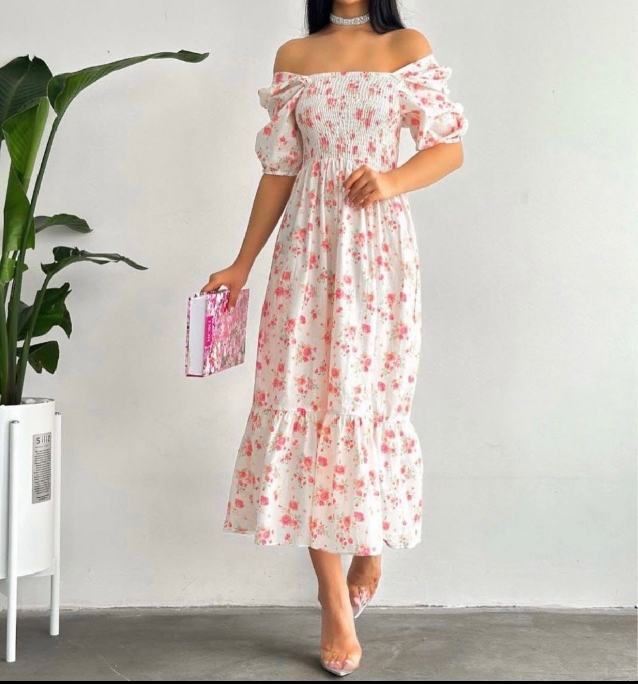 Robe fleuris importée