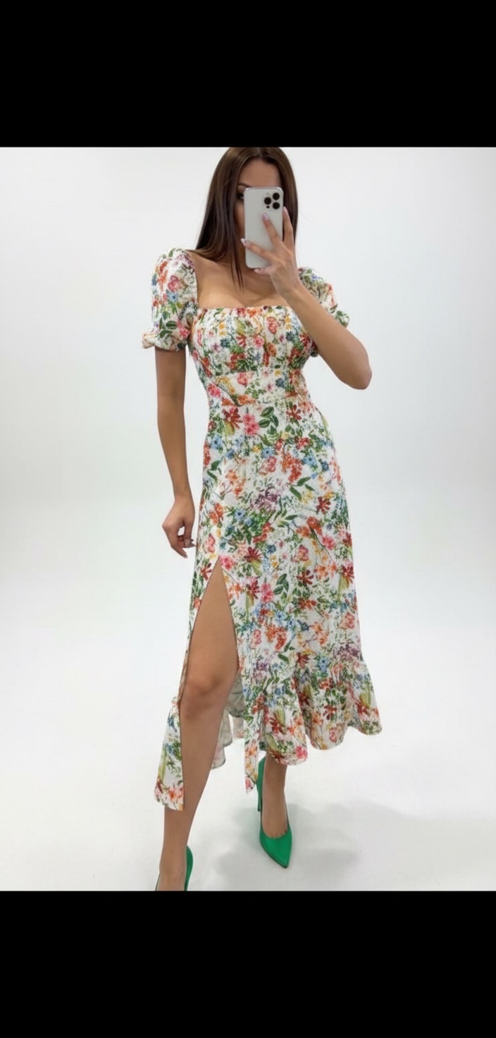 Robe fleuris importée