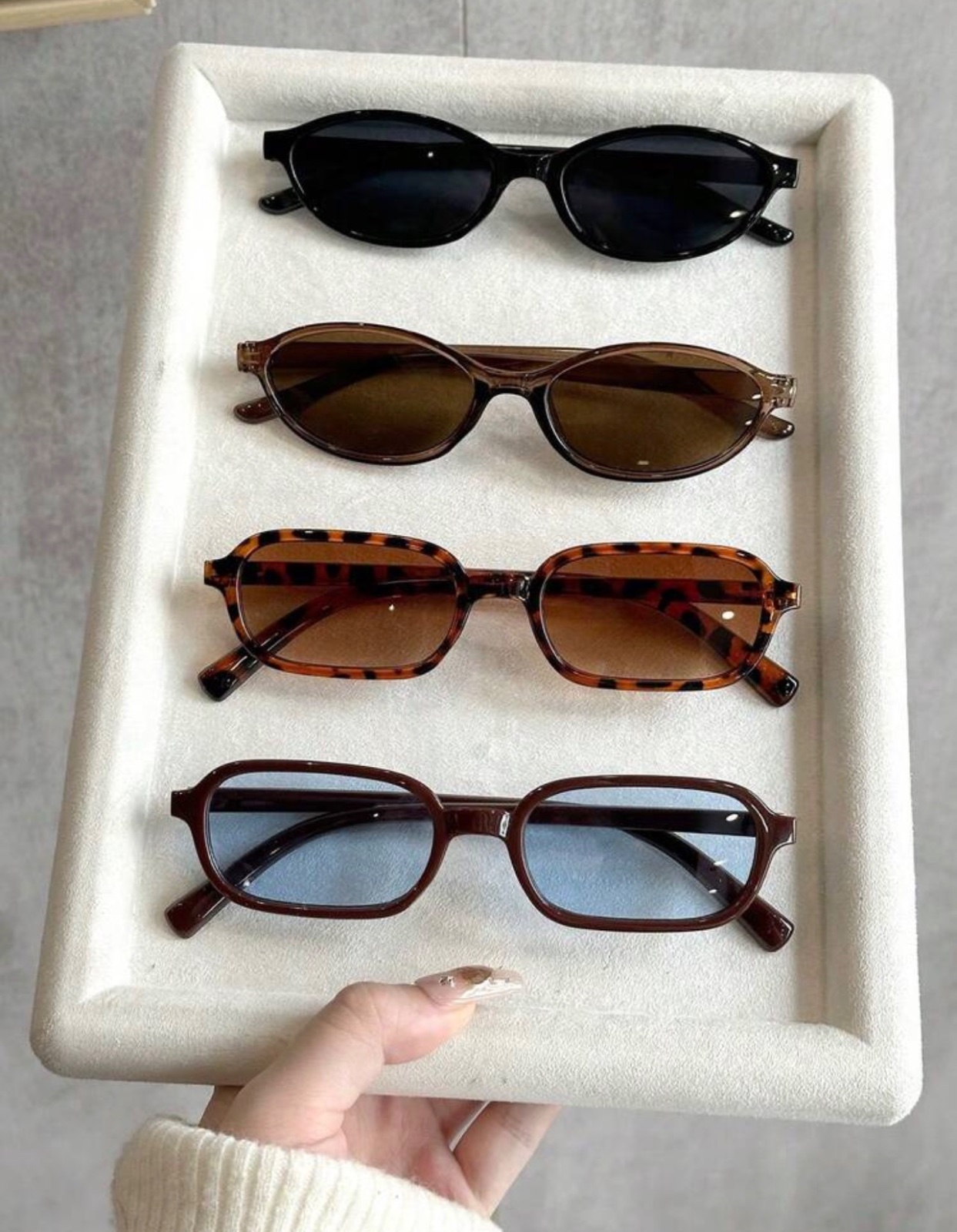 4 lunettes