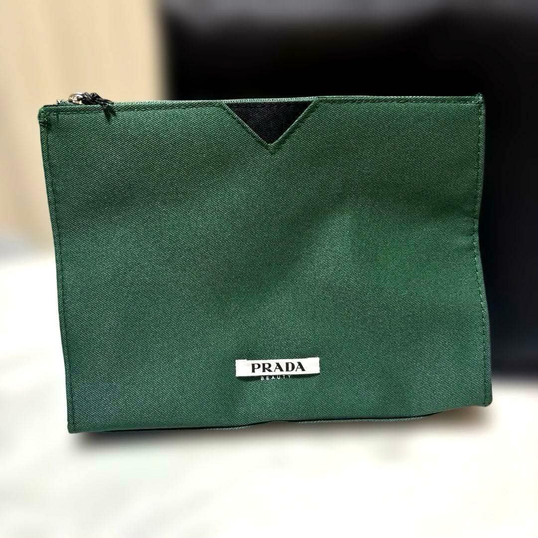Prada authentique