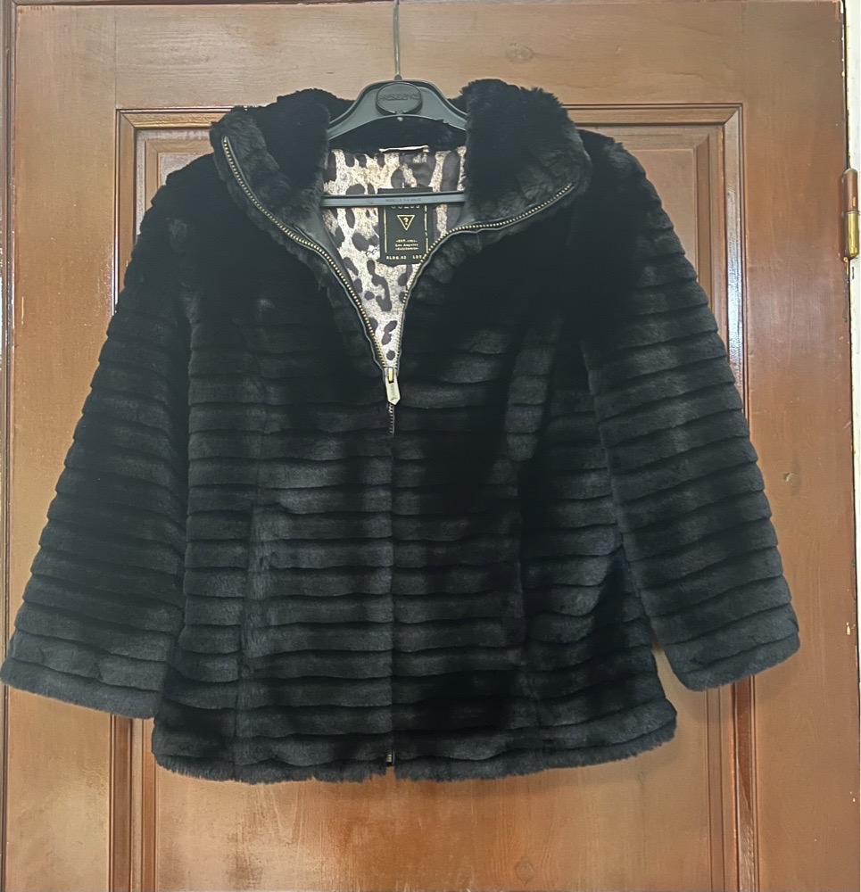 Veste fourrure GUESS 
