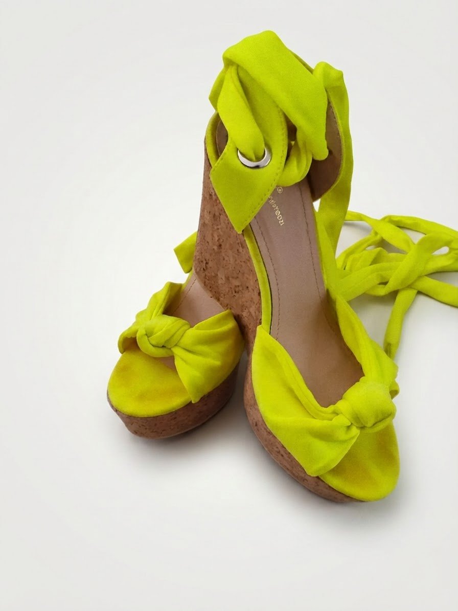 Des compensées jaune fluo 