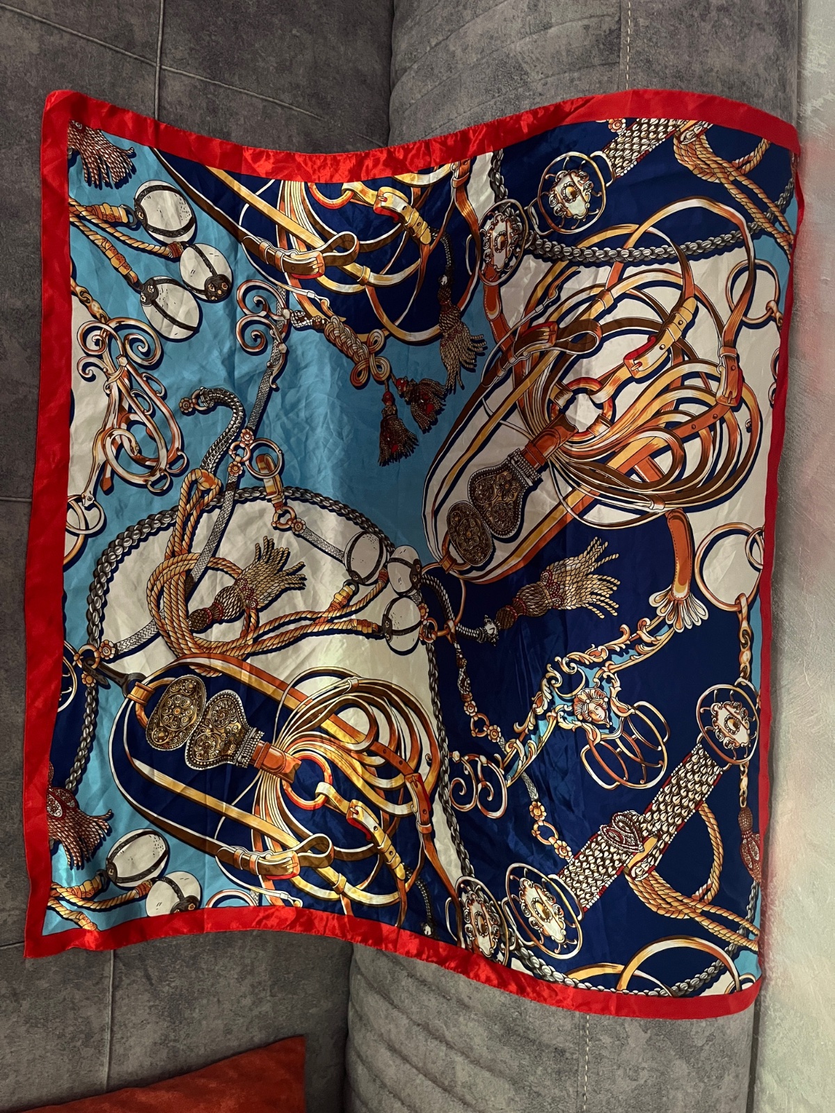 Two scarfs 