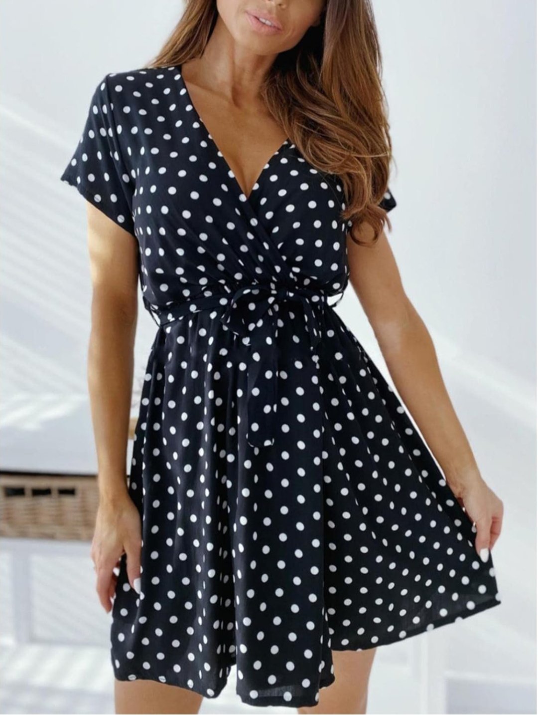 Une très belle robe á pois 