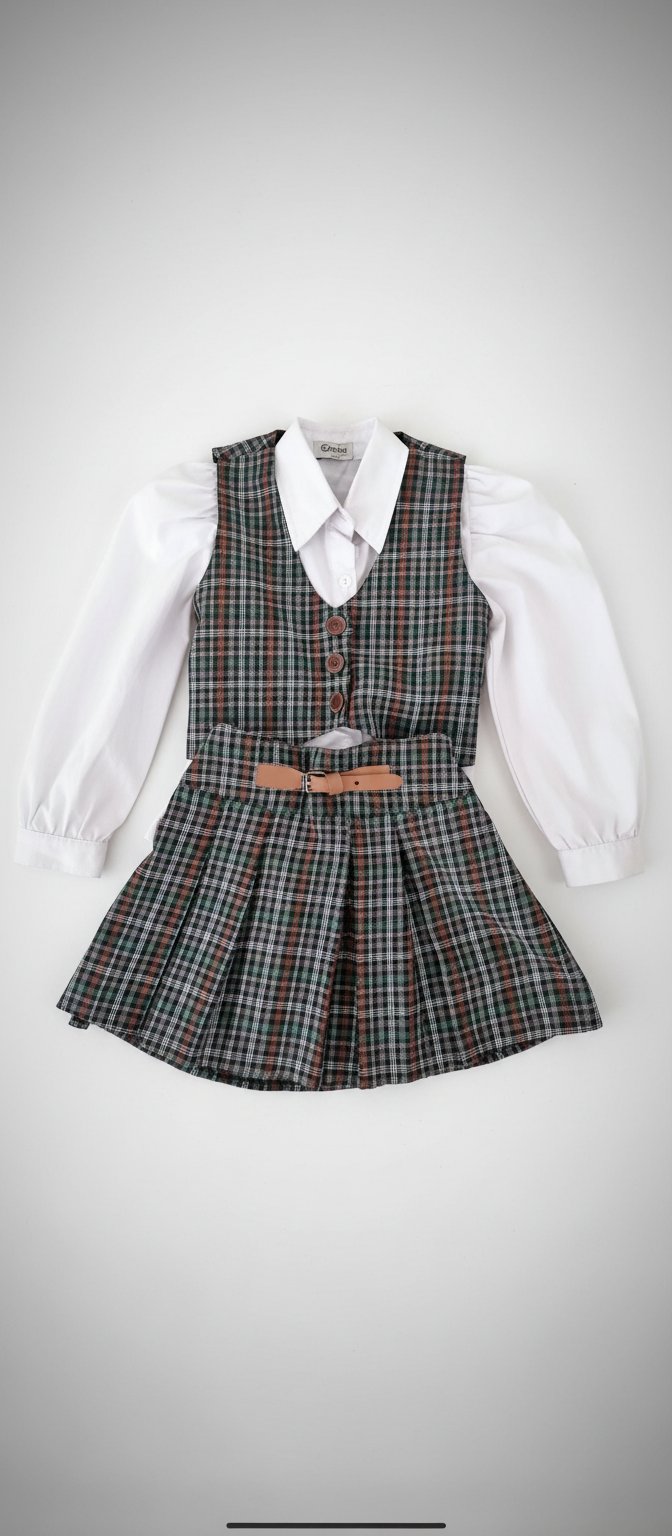 Jolie tenue fillette 10-12 ans