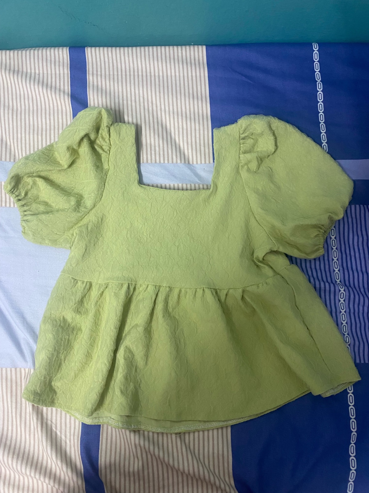 Pull vert 
