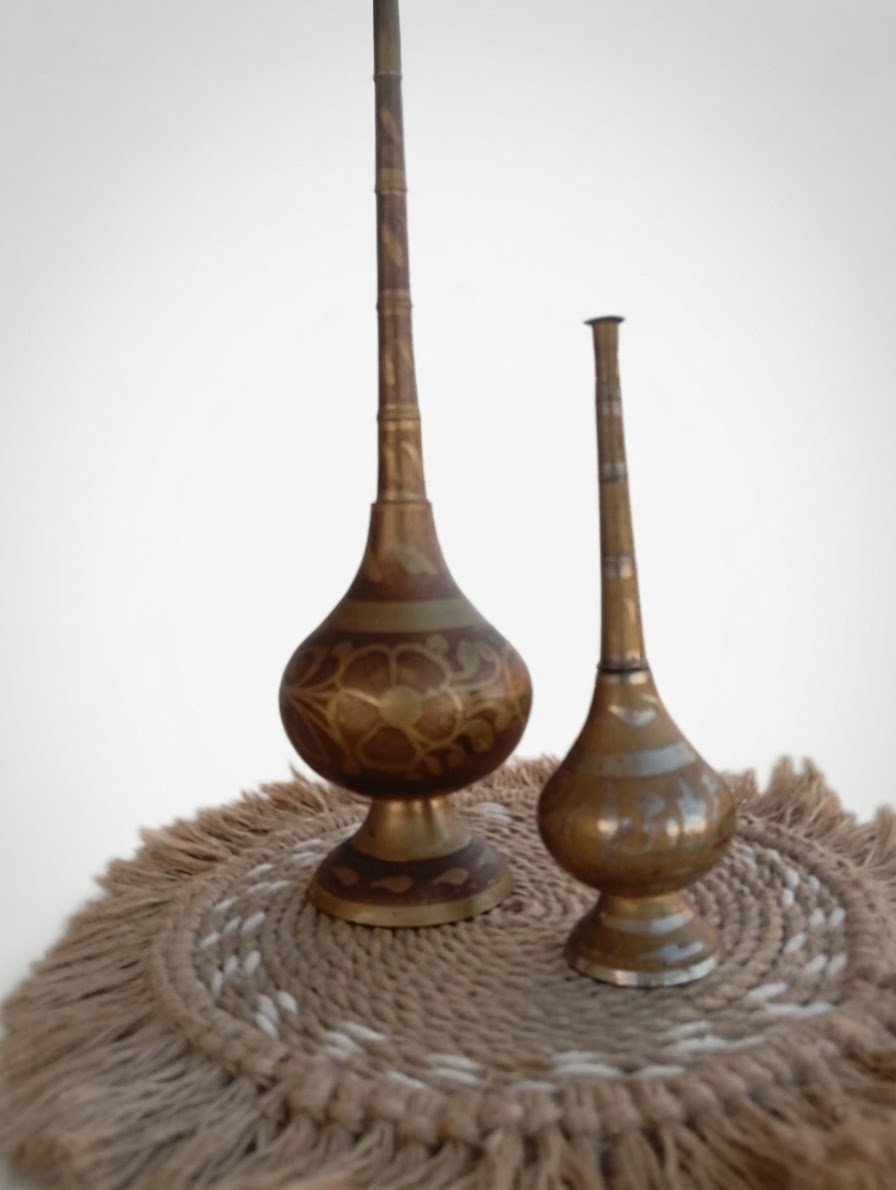 Magnifique Duo de Vases Traditionnels (Rachachates) en Laiton Ciselé ⚜️✨