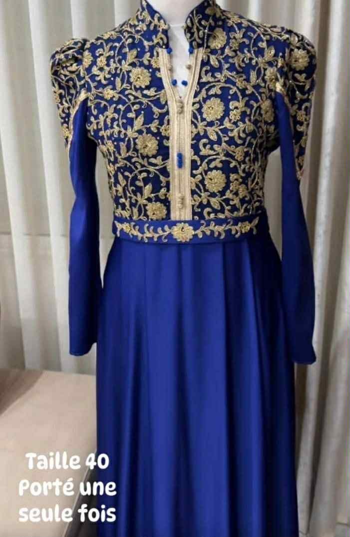 Robe/ kaftan houwaida couture 