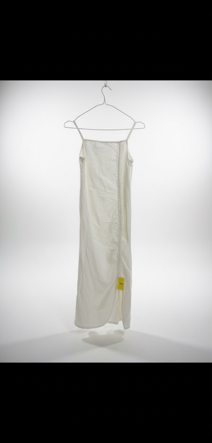 Robe neuf avec etiquette