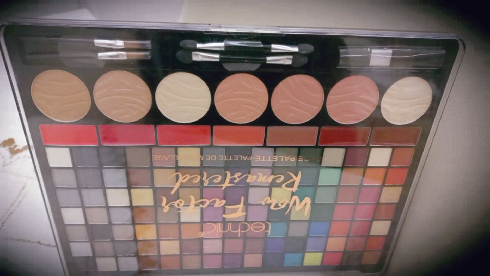 Palette maquillage 