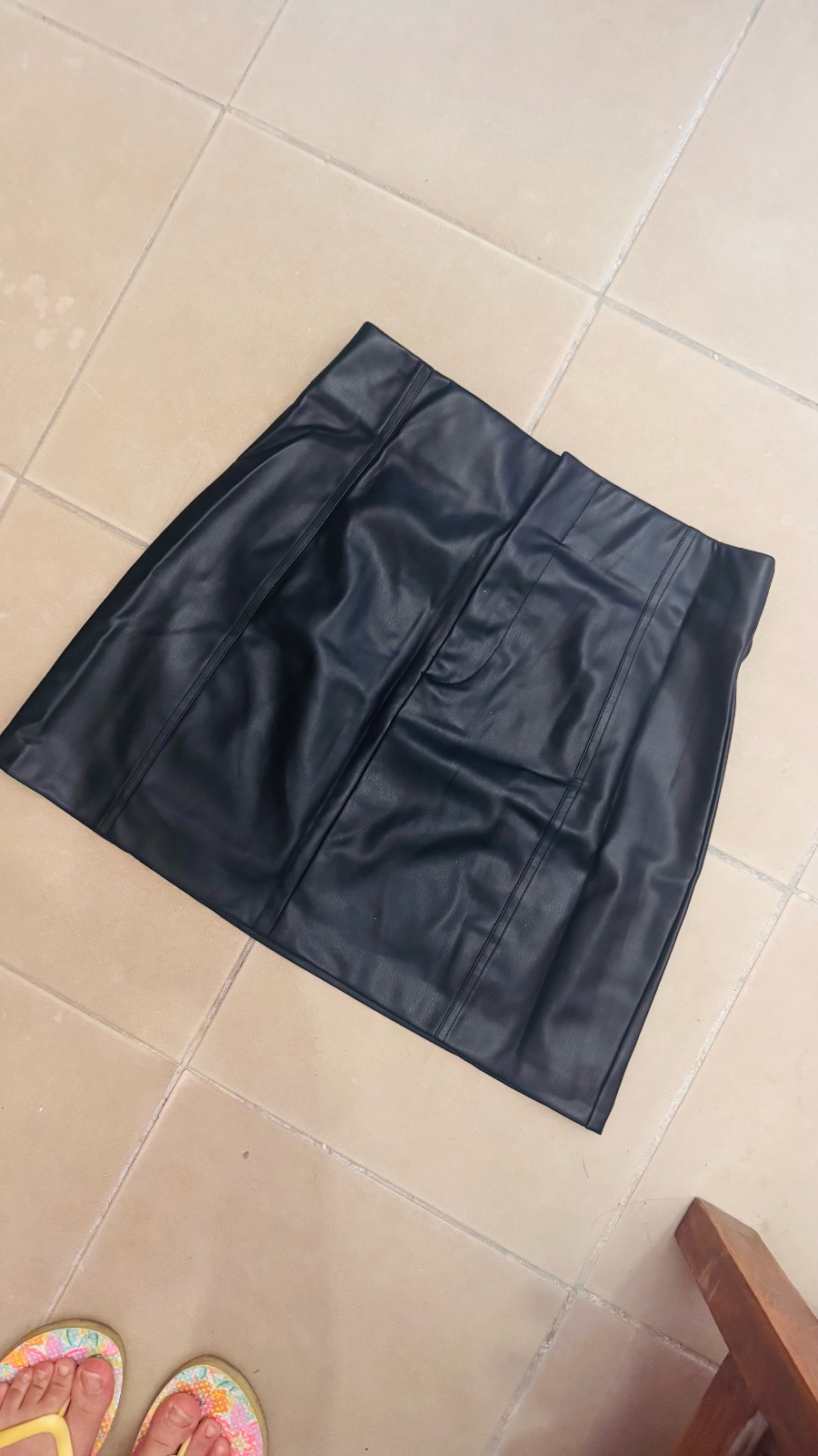 Jupe zara en cuir 
