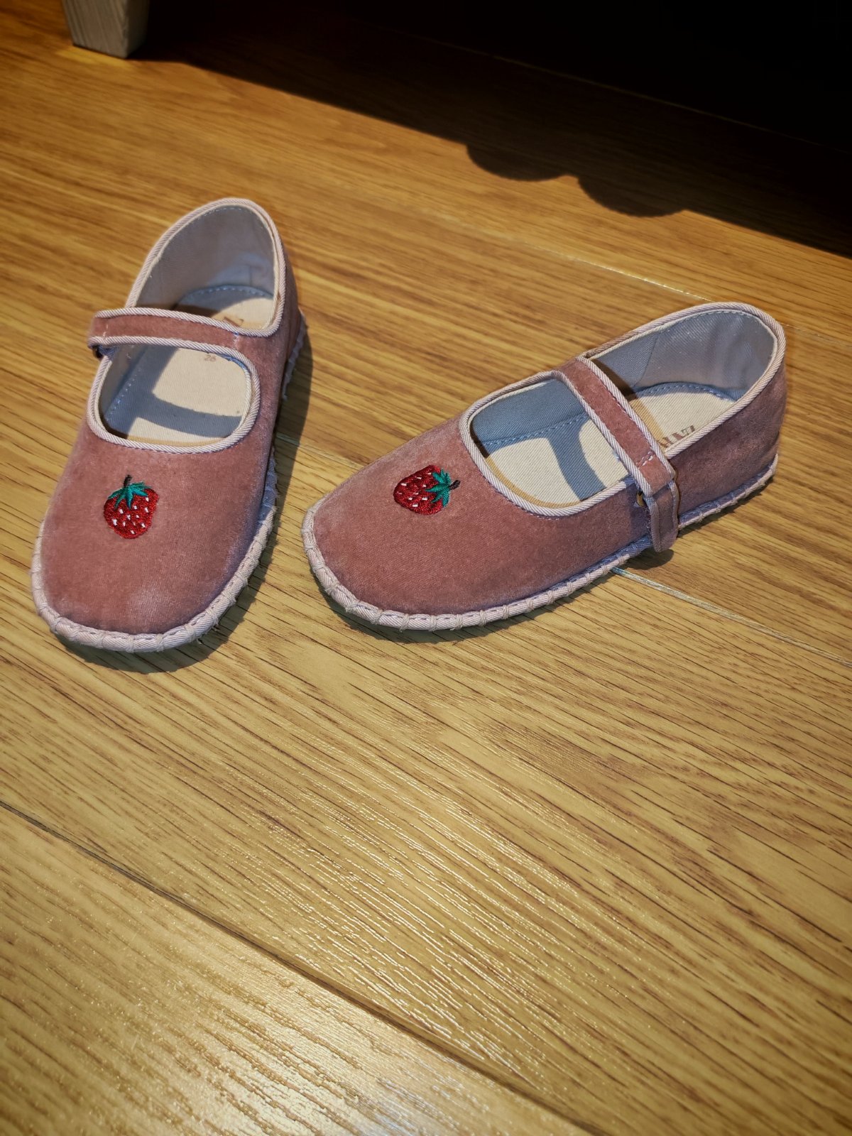 Ballerine en velour rose