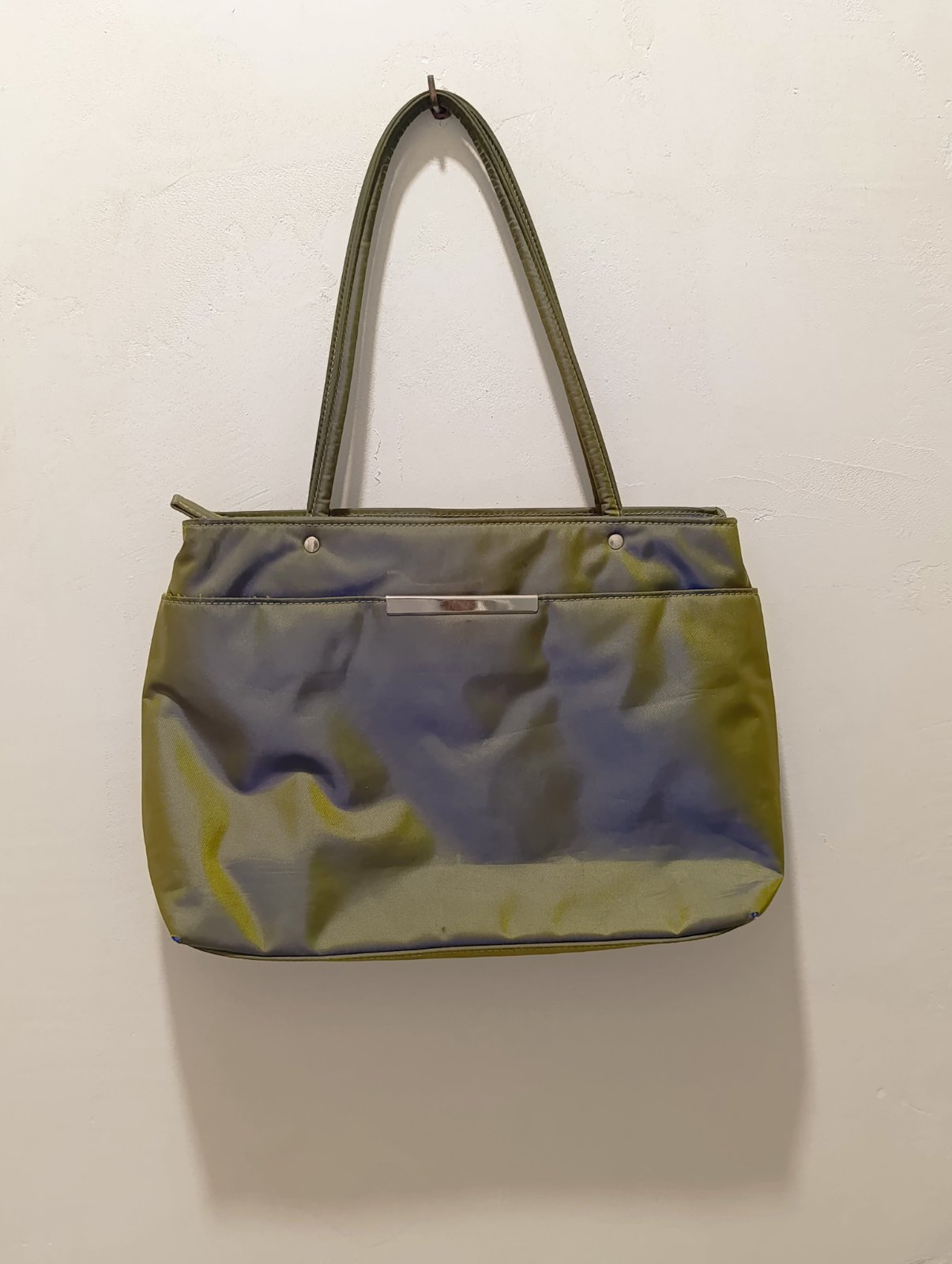 Sac à main bandoulière vert olive en nylon