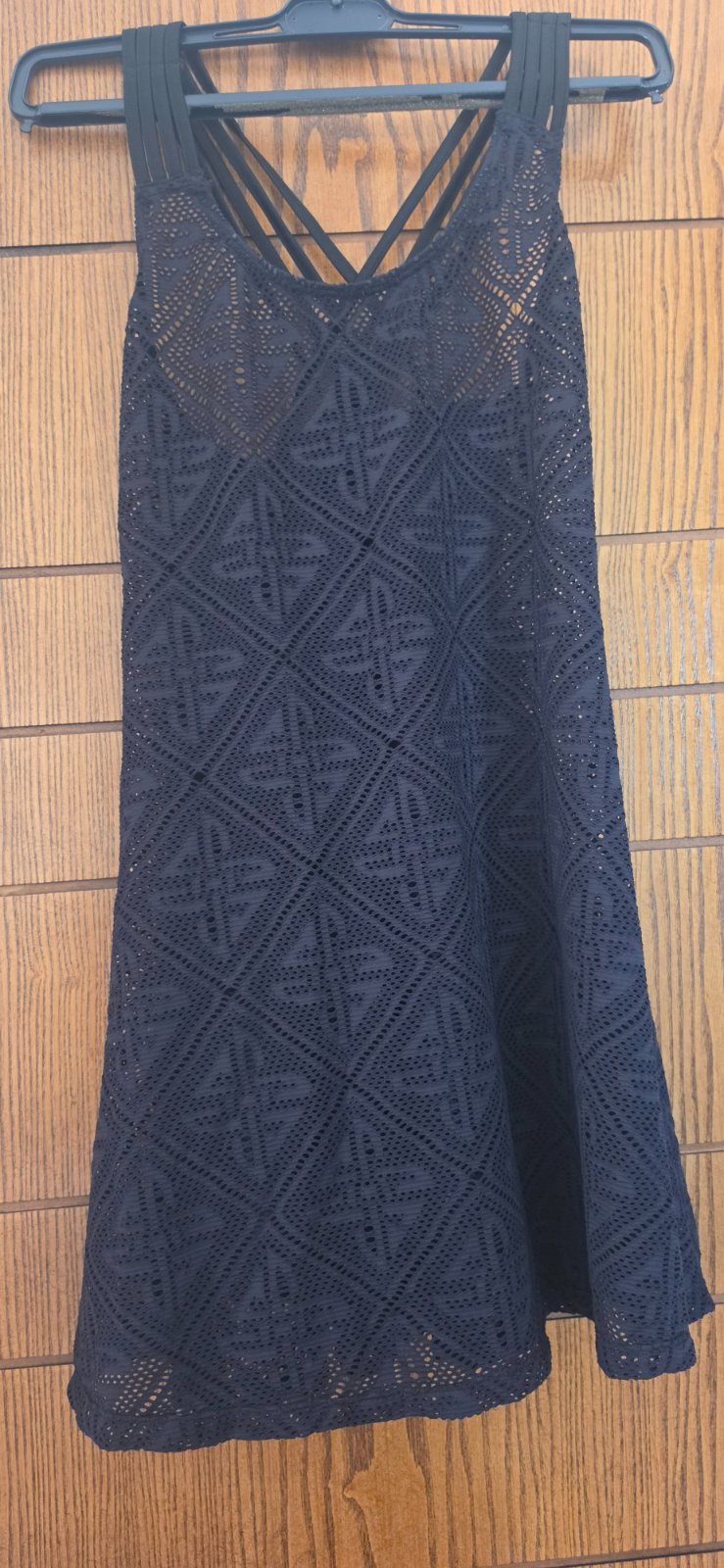 Robe de plage noire