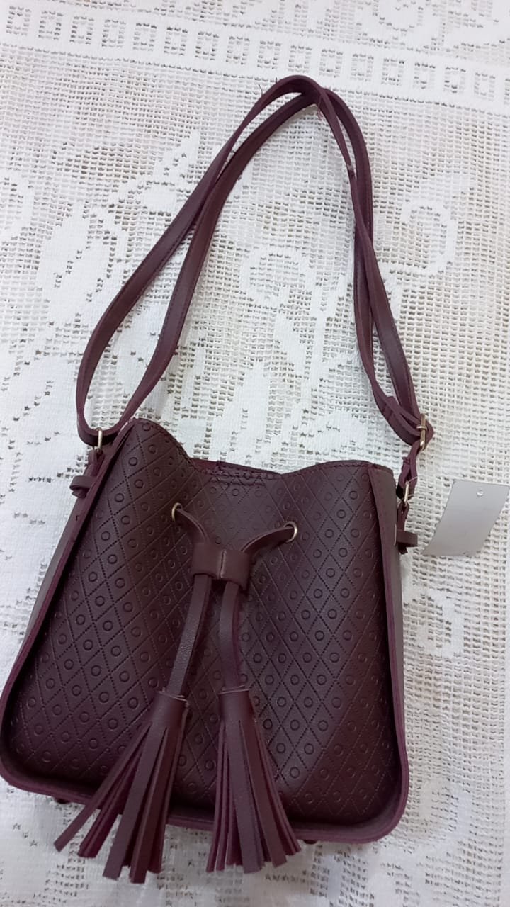 Sac rouge bordeaux neuf émitation cuir
