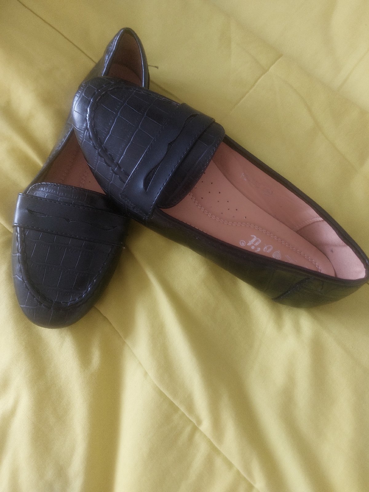 Mocassins neufs jamais portés 