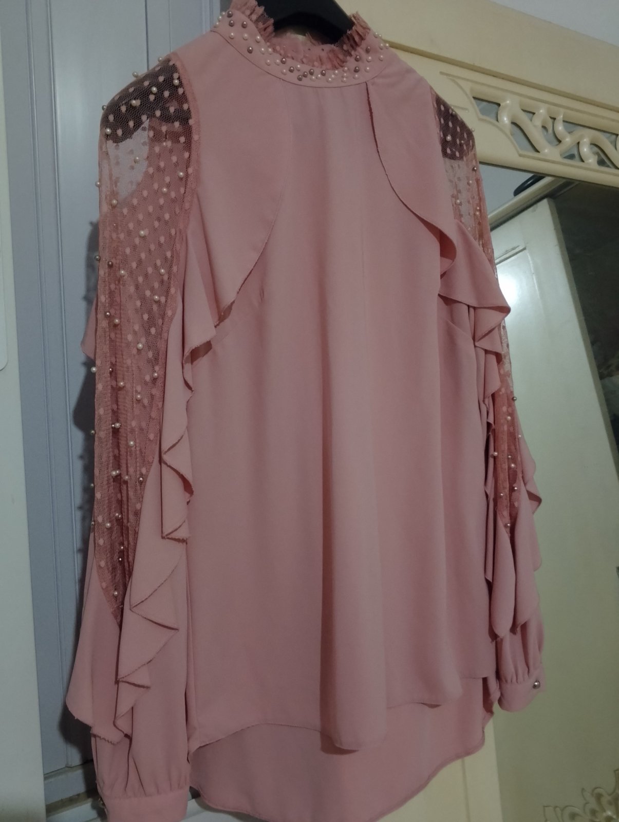 Chemise