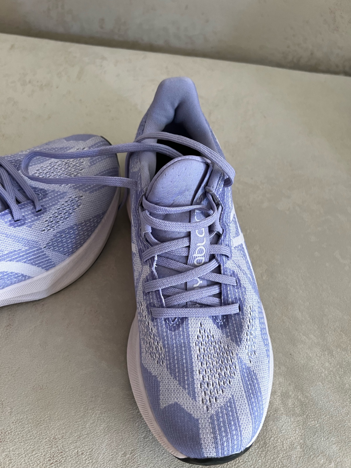 Espadrilles Asics portés une seule fois