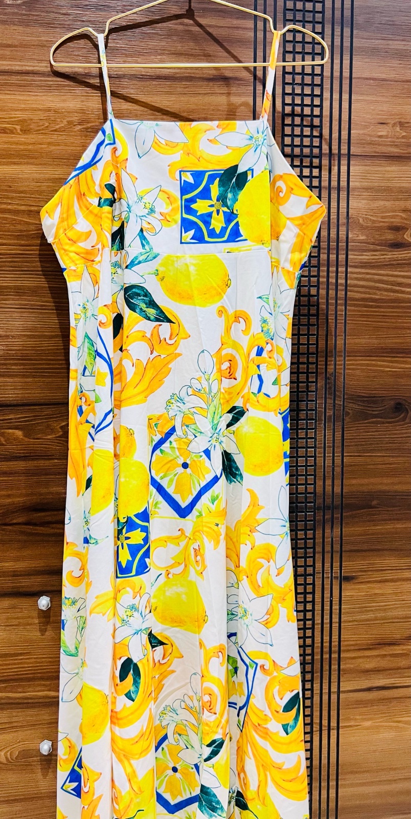 Robe bretelles avec noeud au dos, Slyle italien la dolce vita 