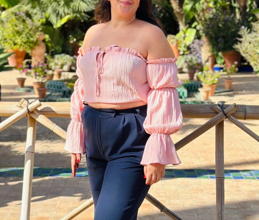 Crop top rose poudré épaules dénudées / Col Bardot