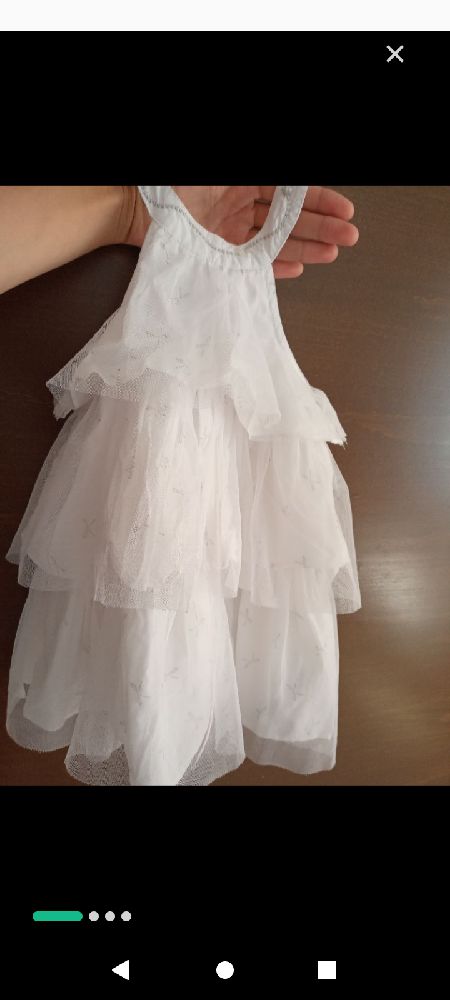 Robe blanche tt neuf