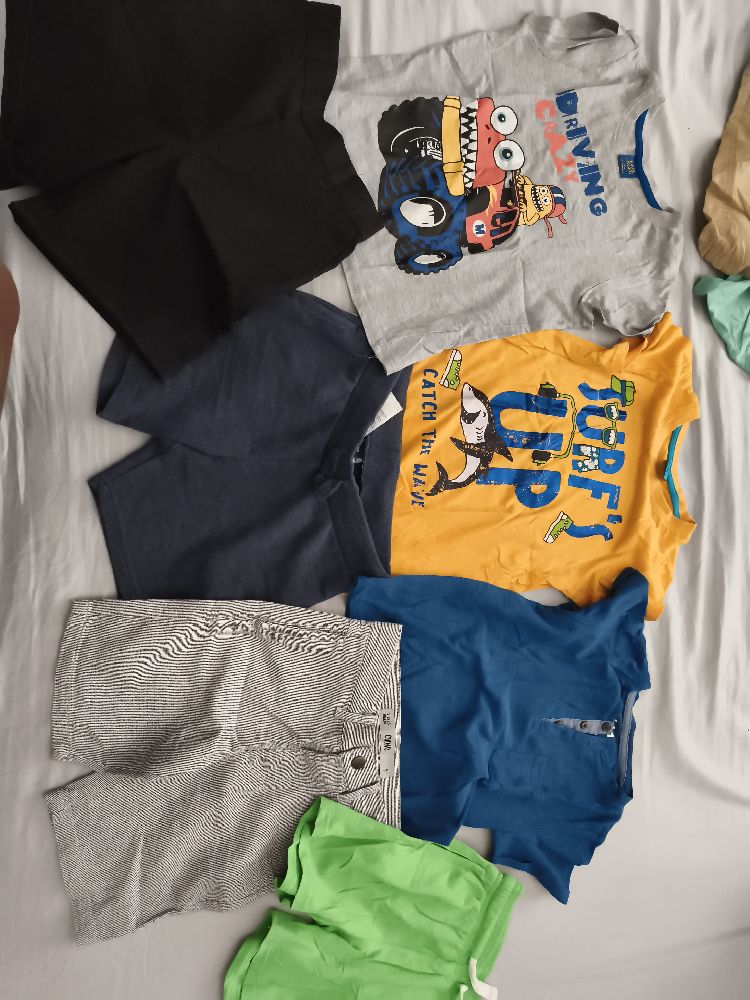 lot de vêtements 