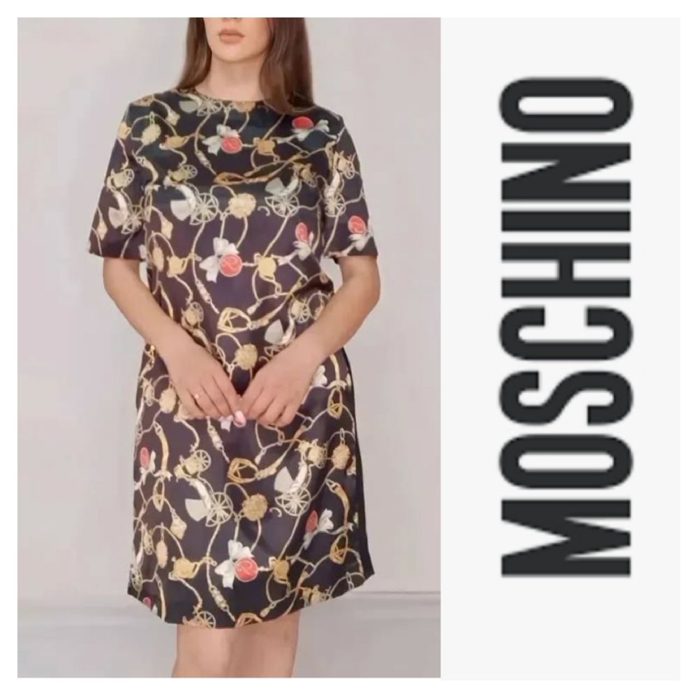 Robe MOSCHINO authentique 