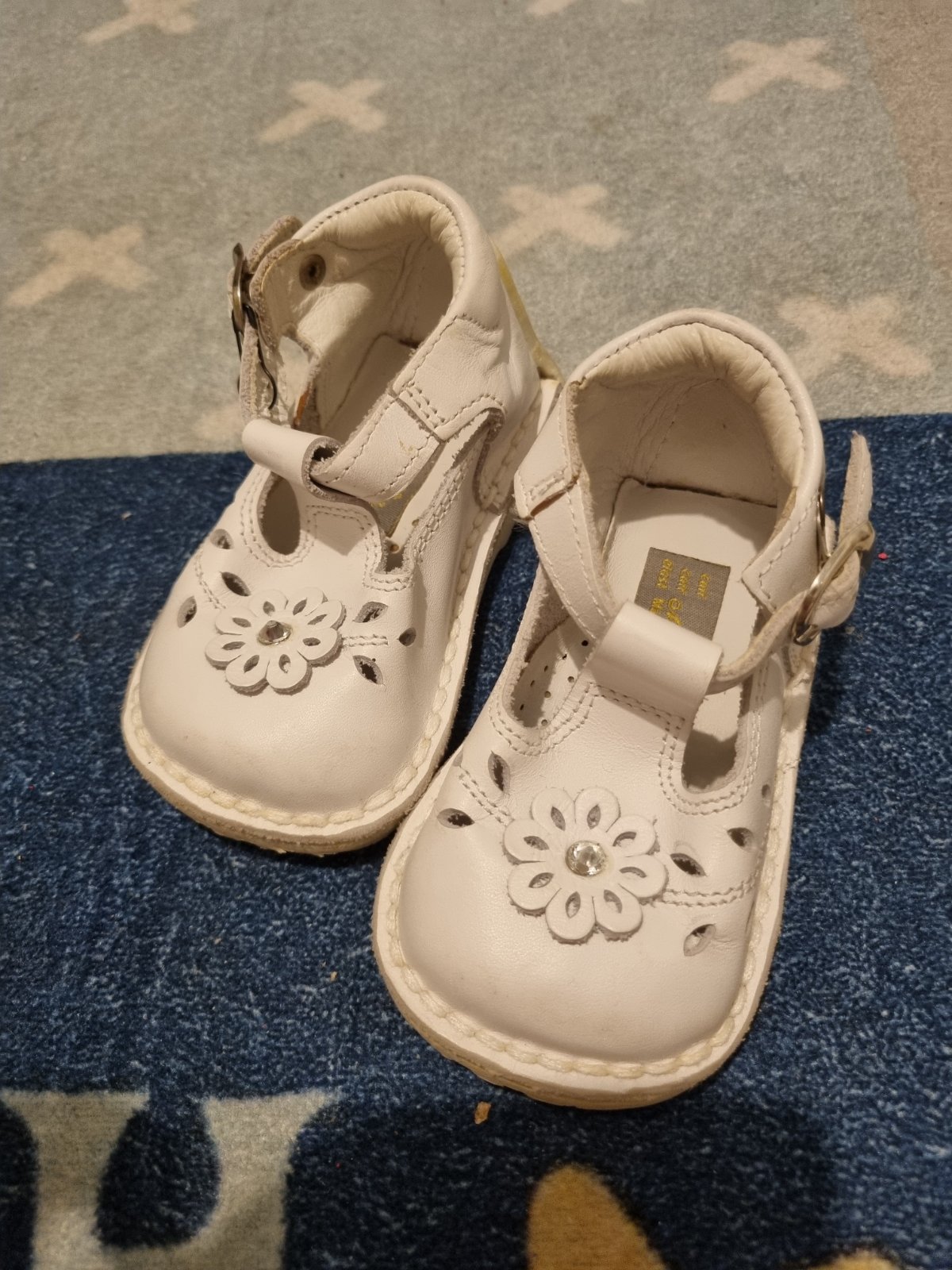 Chaussures bébé fille