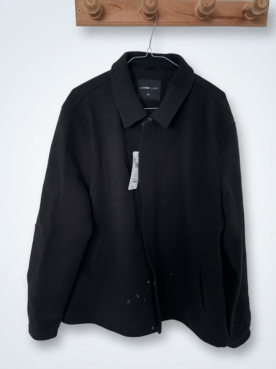 Veste toute neuve 