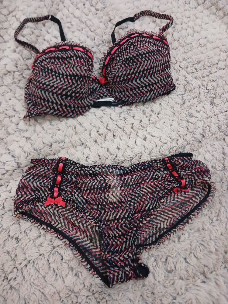 ✨ Ensemble lingerie chic & confortable ✨