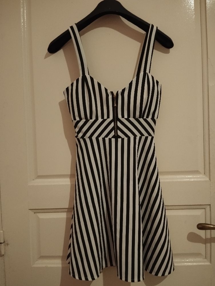 Très jolie robe