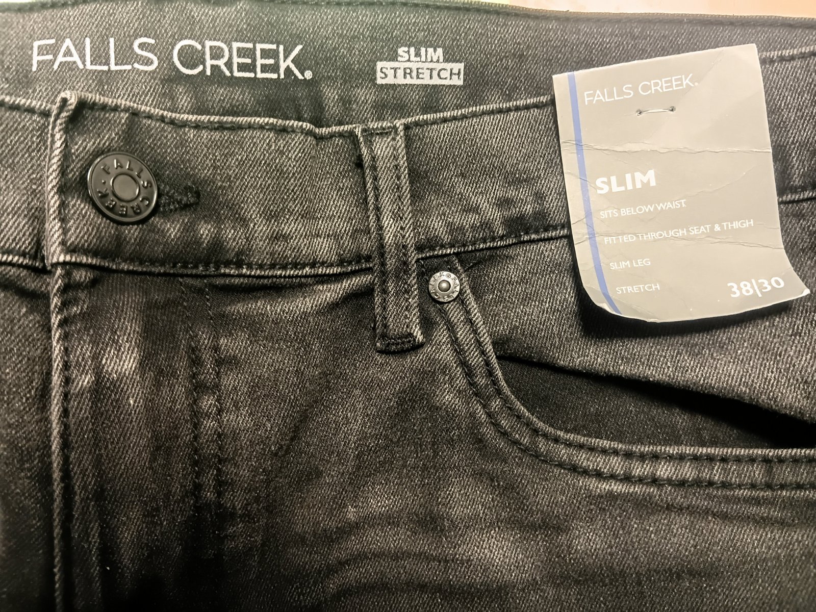 Pantalon jean slim stretch́ importé des États-Unis 