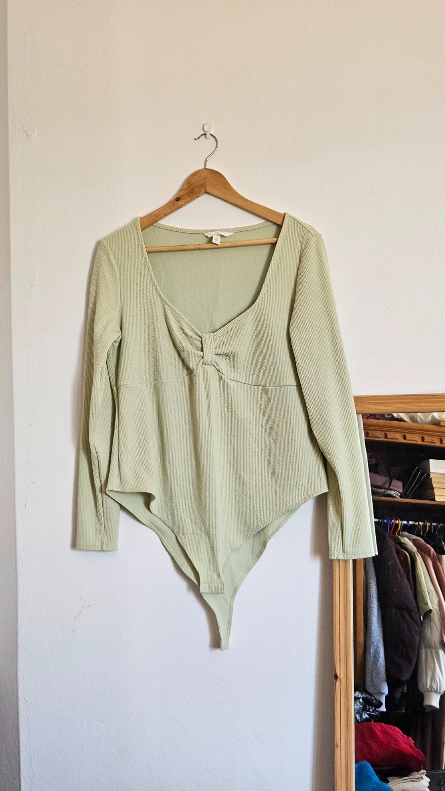 Green pastel bodysuit 