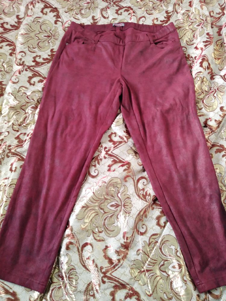 je vens ce pantalon grand taille apartir de taille 52 et ++