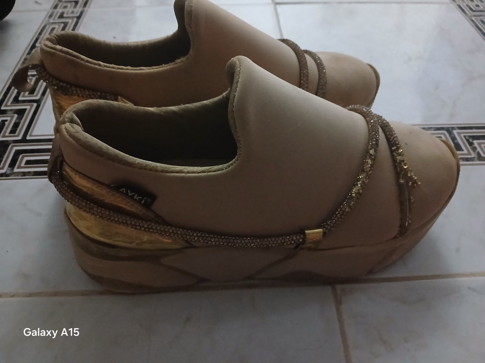 Des baskets LAYKI