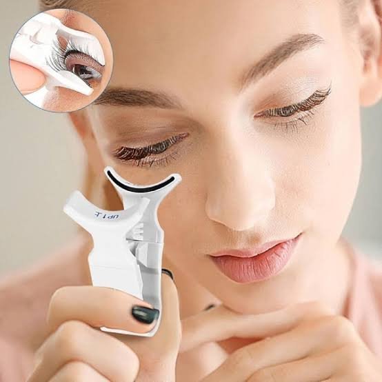 Pince pour faux cils