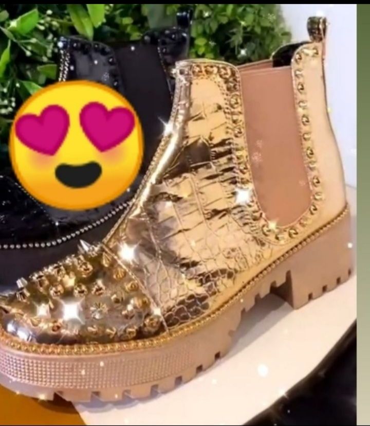 Boots de couleur champagne 