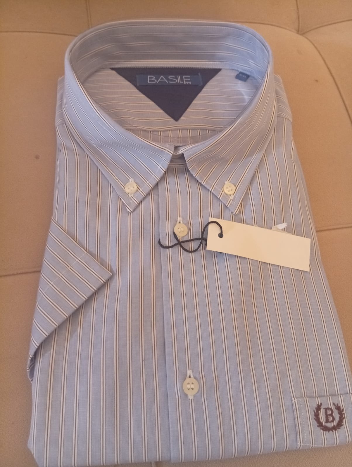 Chemise authentique neuf 