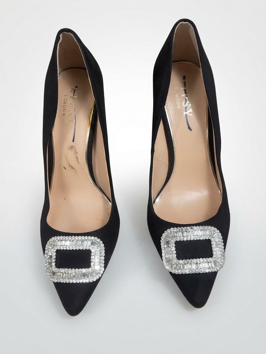 Escarpins tres chic ef beau (dernier prix svp) 