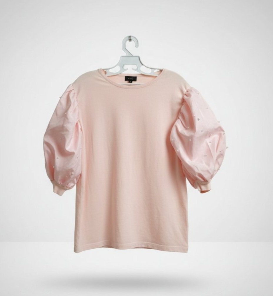 Pull tres chic neuf 