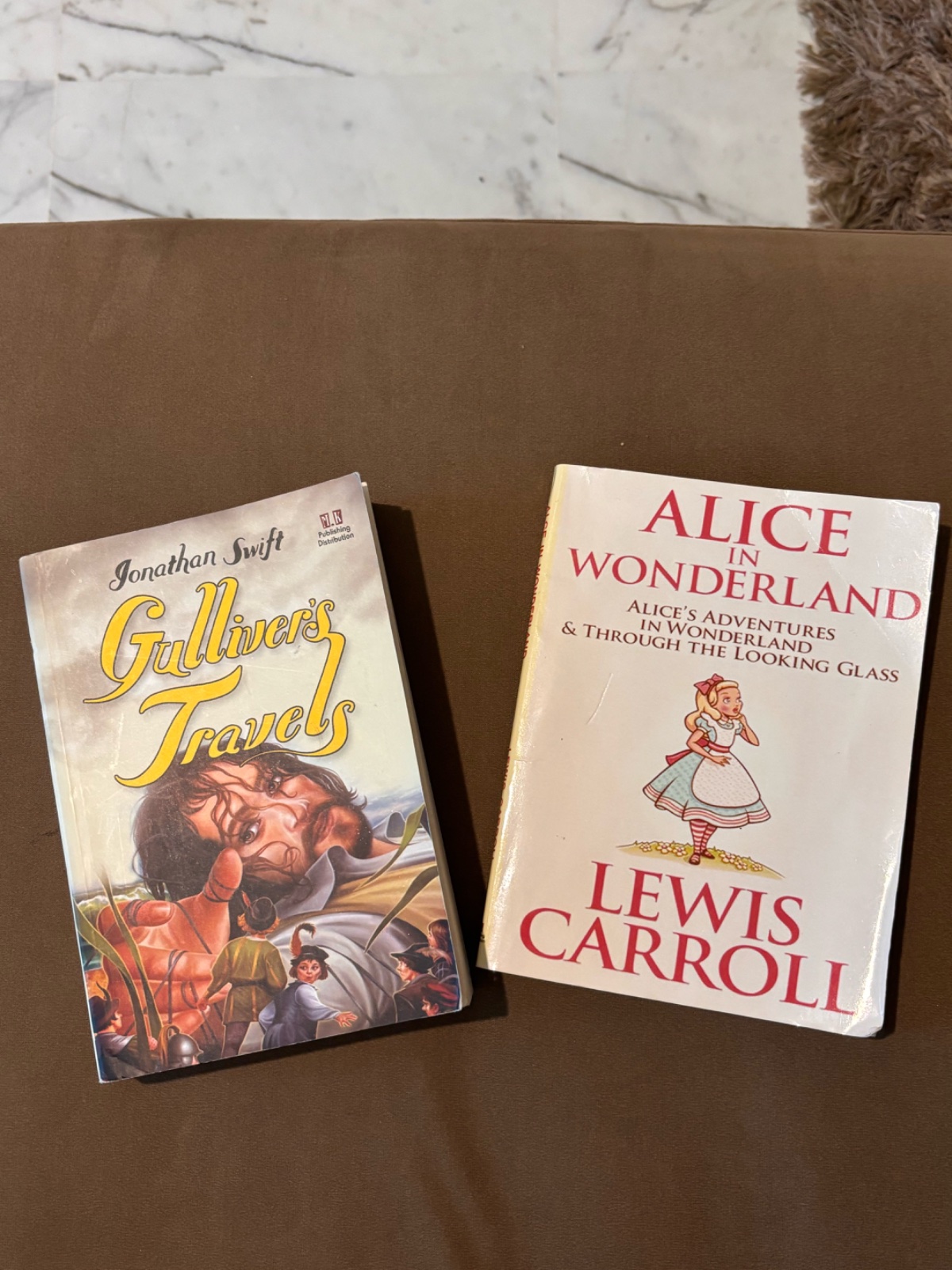 Lot de 2  English books 