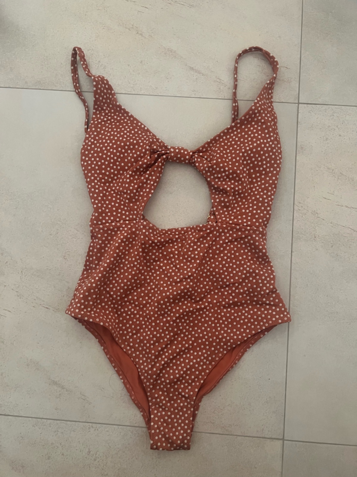 Maillot a point saumon