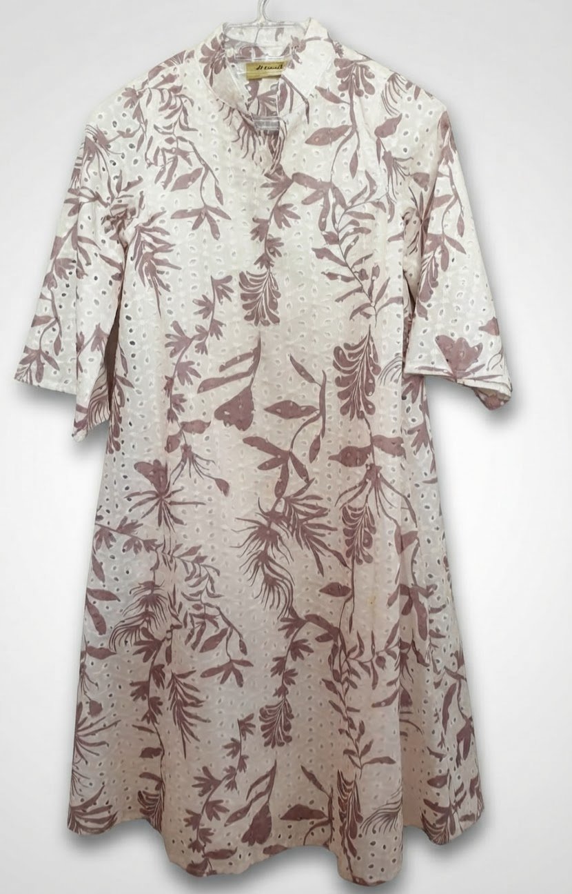 Robe borderie anglaise neuf 12/14 ans