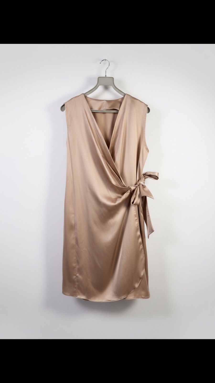 Petite robe satin