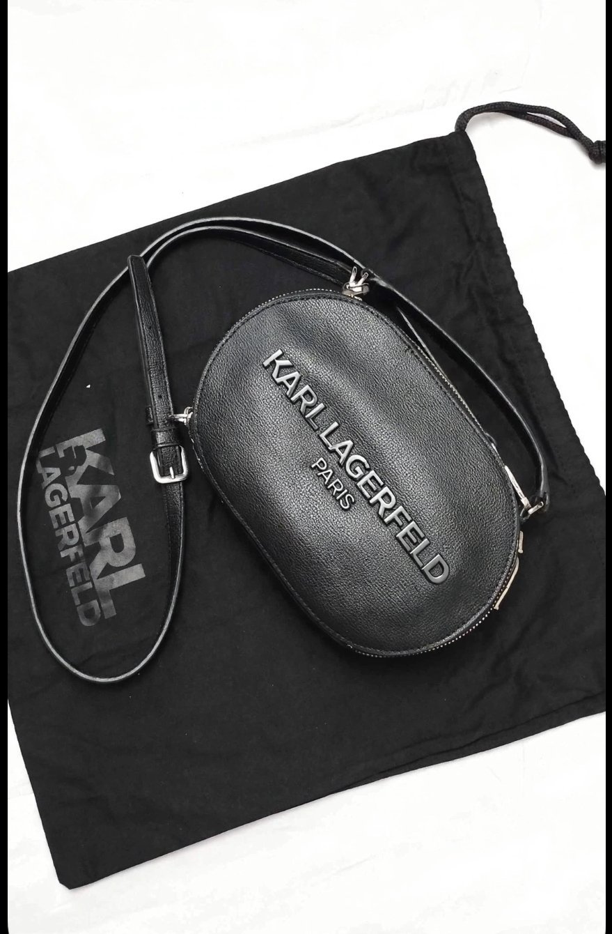 De retour avec une pépite pour vous mes amies ❤️‍🔥 sublime , unique et rare   Karl Lagerfeld 🔥🔥🔥🔥le sac rare qui mérite vôtre dressing ❤️‍🔥❤️‍🔥