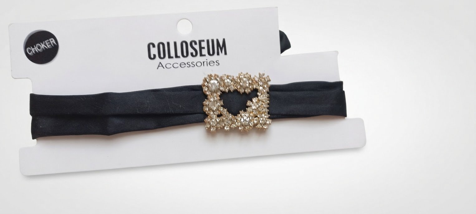 Collier en satin
